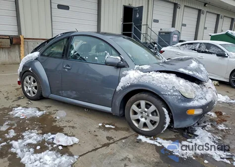 2002 Volkswagen New Beetle Gls z USA, uszkodzony, nr VIN 3VWCD21C32M458716